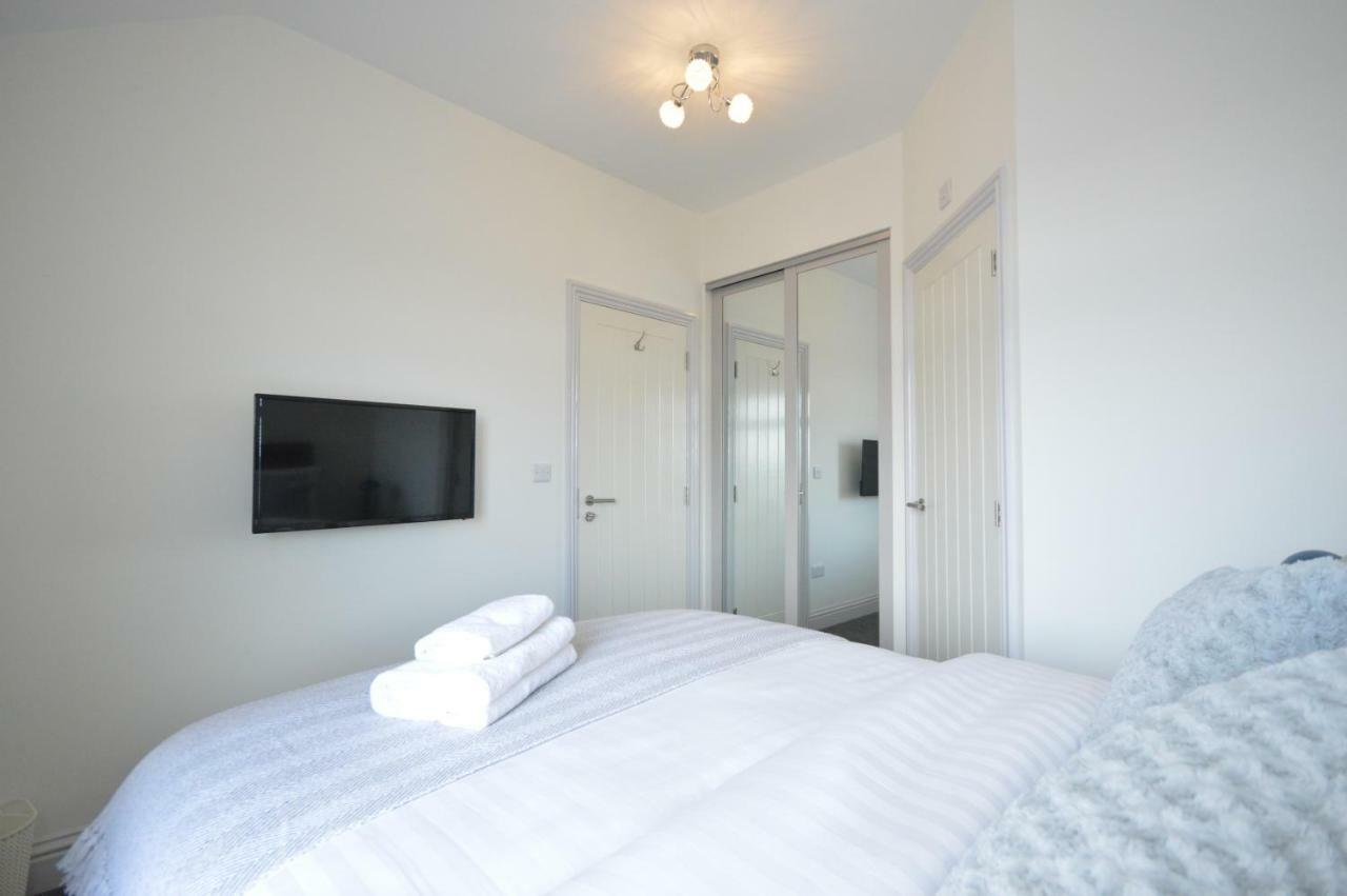 Lexicon House - 4 Bedrooms 3 Bathrooms Apartment *