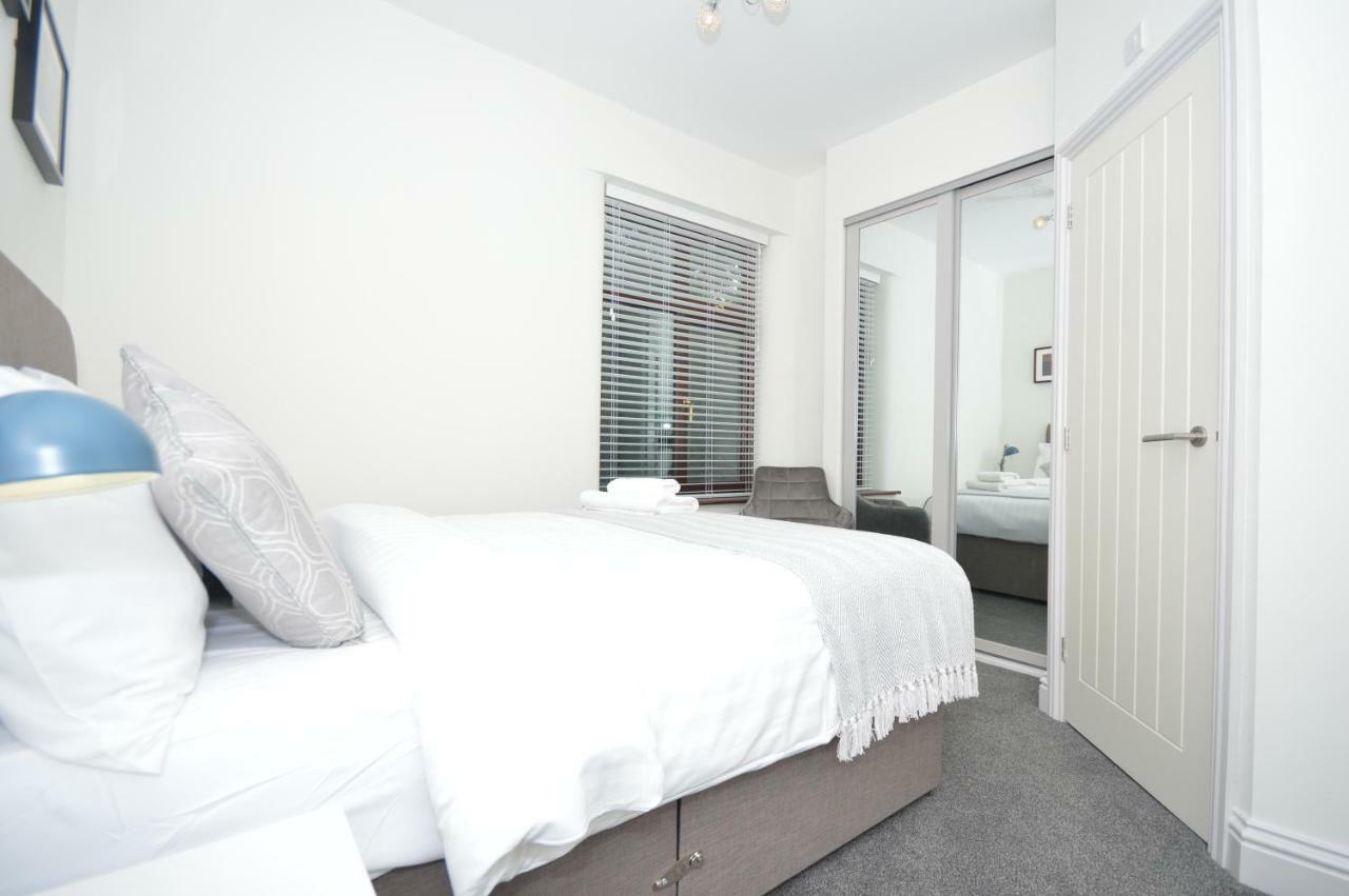 Apartment Lexicon House - 4 Bedrooms 3 Bathrooms